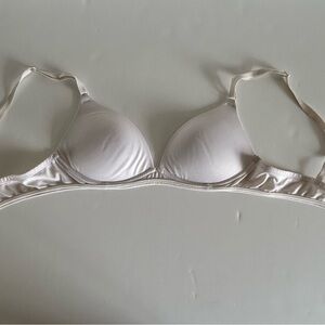 Flirtitude White Plunge Push Up Padded Bra Size 32A